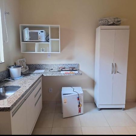 Kitnets Dona Lucia Sjc Lägenhet São José dos Campos Exteriör bild