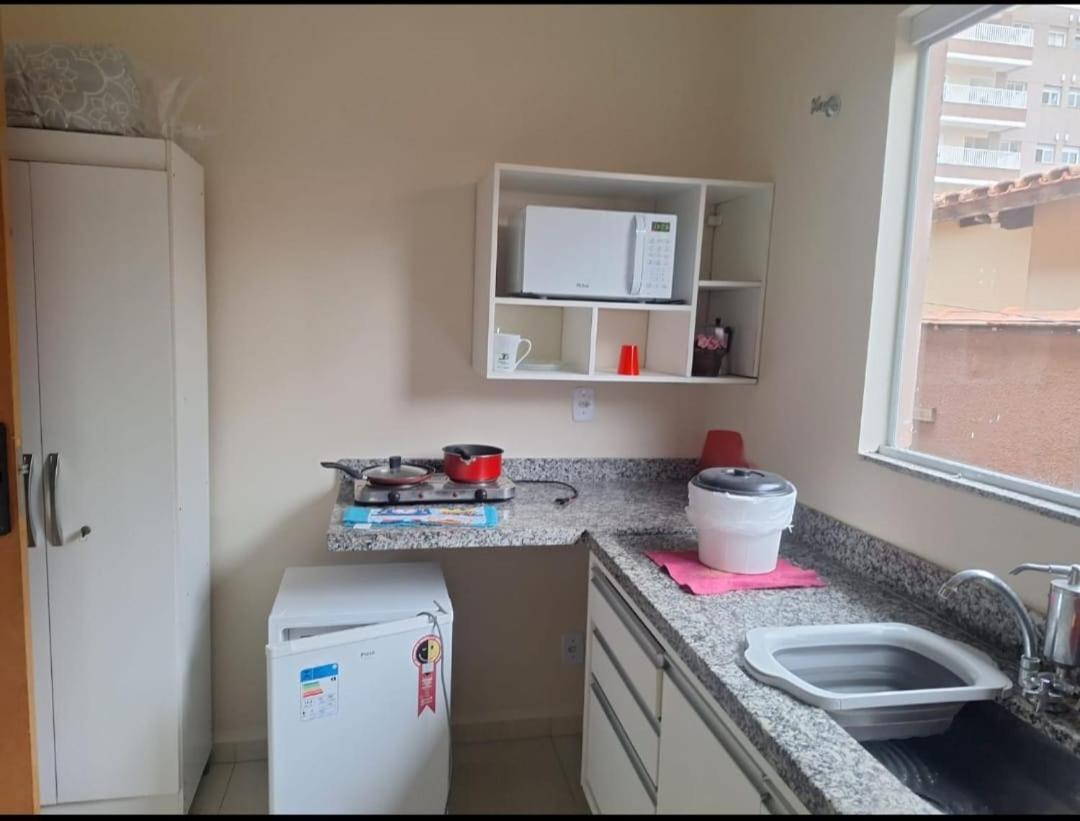 Kitnets Dona Lucia Sjc Lägenhet São José dos Campos Exteriör bild