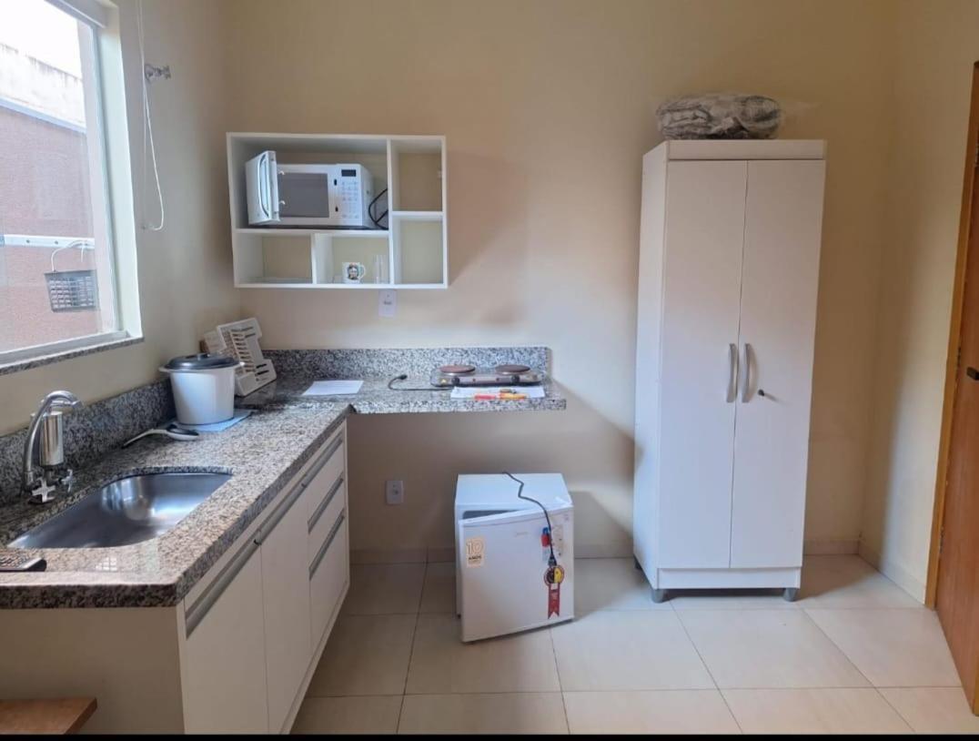 Kitnets Dona Lucia Sjc Lägenhet São José dos Campos Exteriör bild